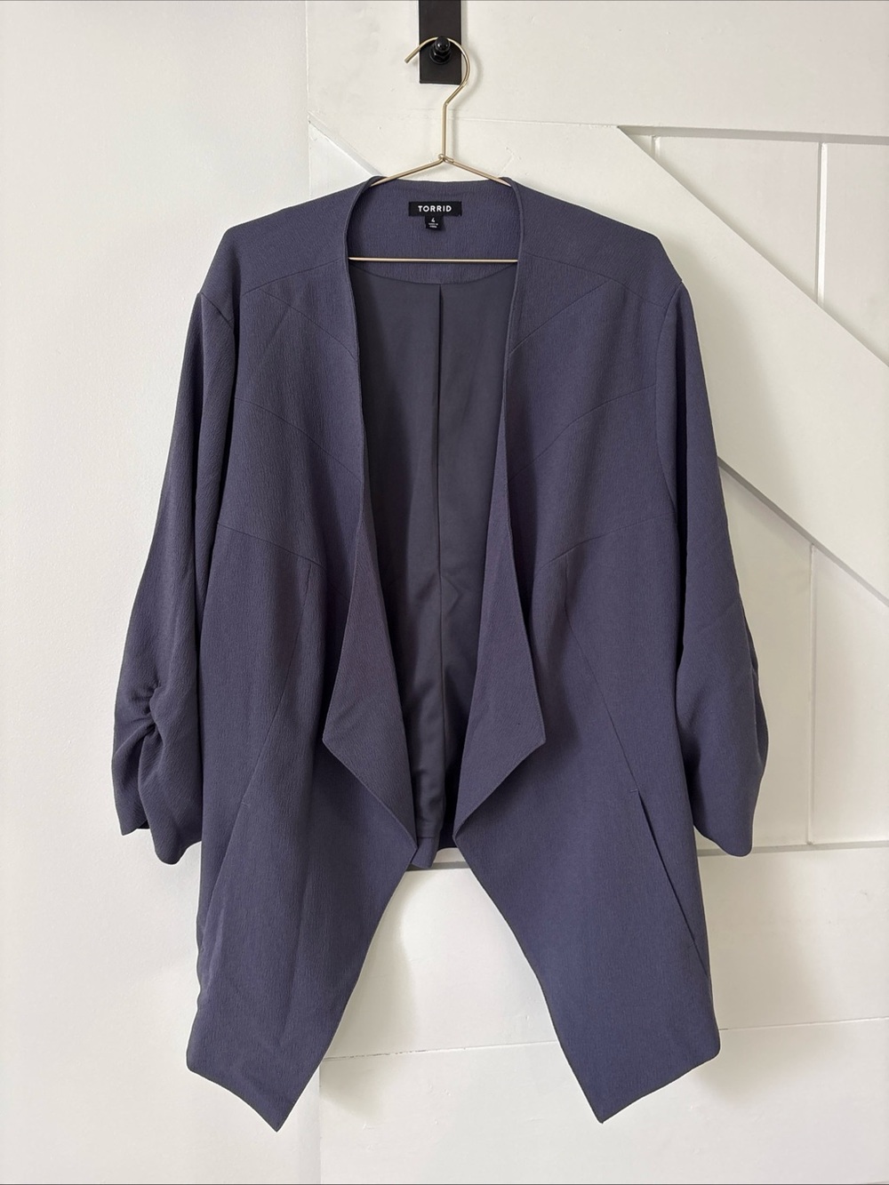 Torrid Women’s Blazer Jacket Purple Ruched 3/4 Sleeves Pockets Open Front Size 4